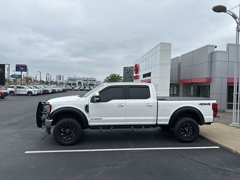 Used 2021 Ford F350 Lariat w/ Lariat Ultimate Package AWD/4WD image 5