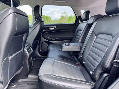 Certified 2018 Ford Edge SEL w/ Equipment Group 201A AWD/4WD image 22