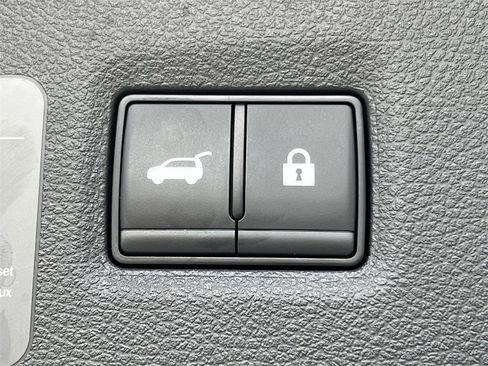 Certified 2025 INFINITI QX50 Luxe image 6