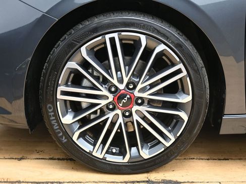 Used 2024 Kia Forte GT w/ GT2 Package image 12