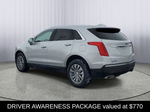 Used 2018 Cadillac XT5 Luxury w/ Driver Awareness Package image 5
