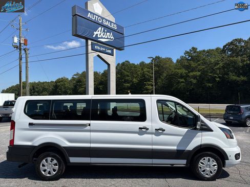 Used 2025 Ford Transit 350 XLT RWD image 7