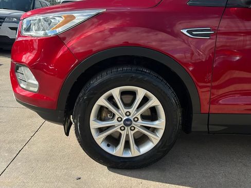 Used 2018 Ford Escape SEL w/ Ford Safe & Smart Package AWD/4WD image 5