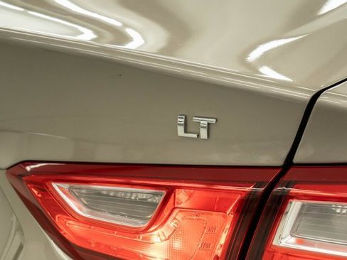 Used 2024 Chevrolet Malibu LT image 7