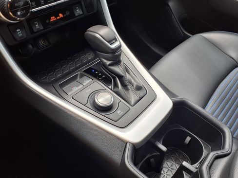 Used 2024 Toyota RAV4 XSE AWD/4WD image 22