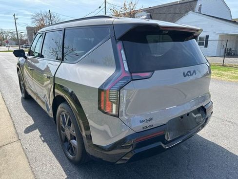 Certified 2026 Kia EV9 Land w/ Nightfall Edition Package AWD/4WD image 14
