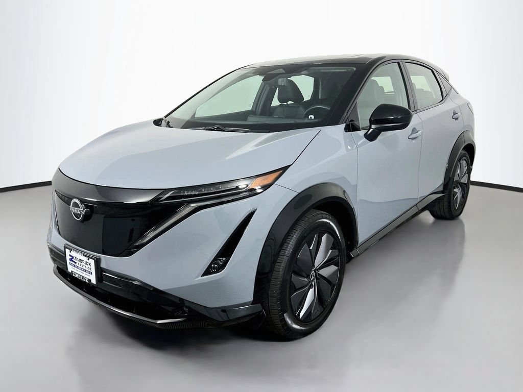 Used 2024 Nissan Ariya AWD image 3