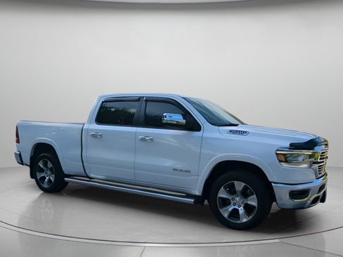 Used 2019 RAM 1500 Laramie AWD/4WD image 36