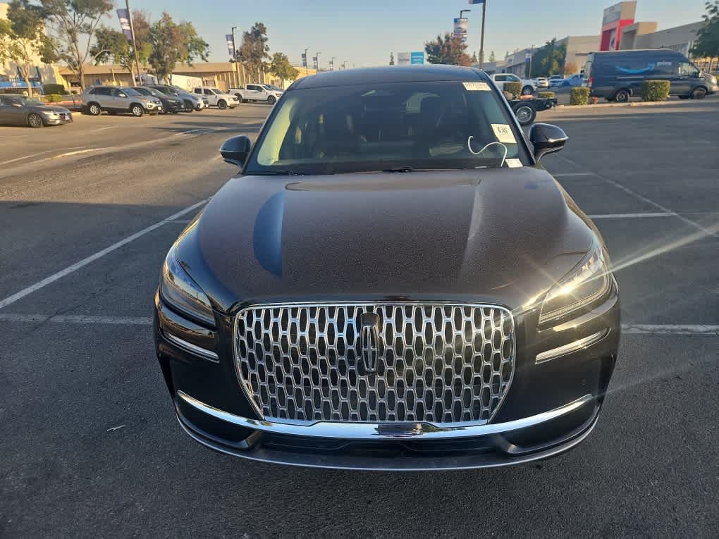 Used 2023 Lincoln Corsair FWD w/ Equipment Group 102A image 2