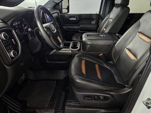 Used 2021 GMC Sierra 2500 AT4 w/ AT4 Premium Plus Package AWD/4WD image 22