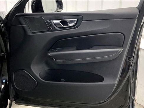Used 2020 Volvo XC60 T5 Inscription w/ Protection Package Premier image 22
