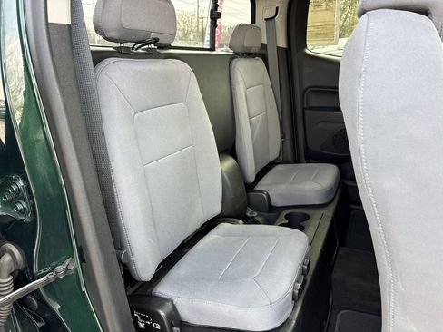 Used 2016 Chevrolet Colorado LT w/ LT Convenience Package image 28