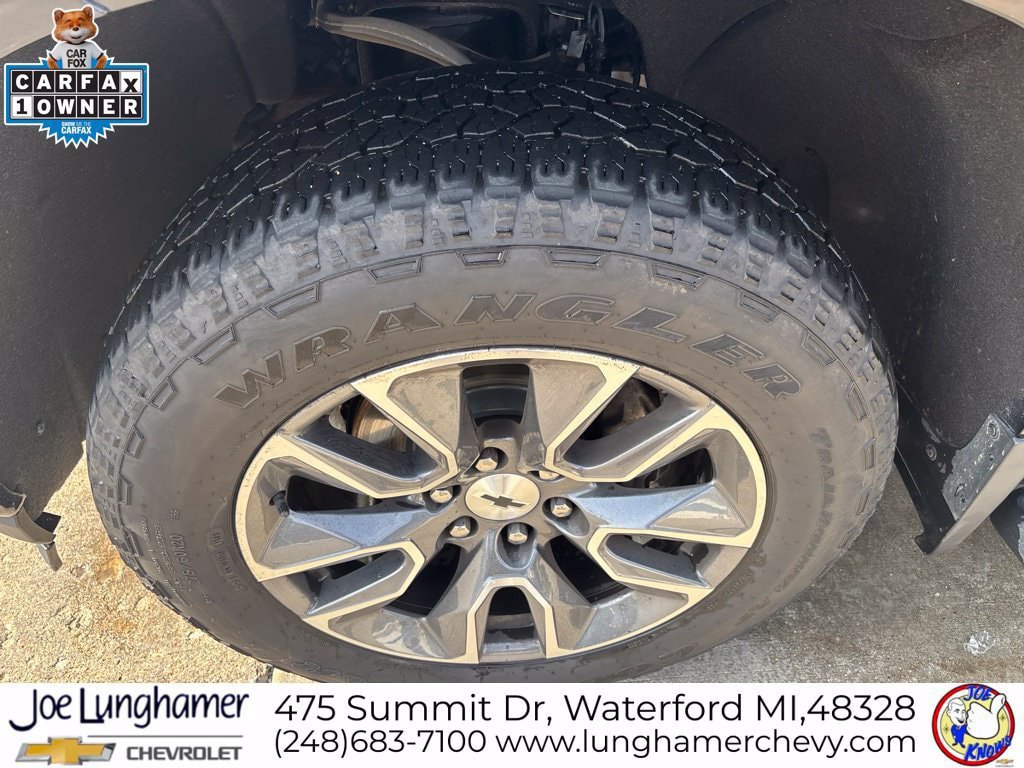 Used 2020 Chevrolet Silverado 1500 RST AWD/4WD image 10