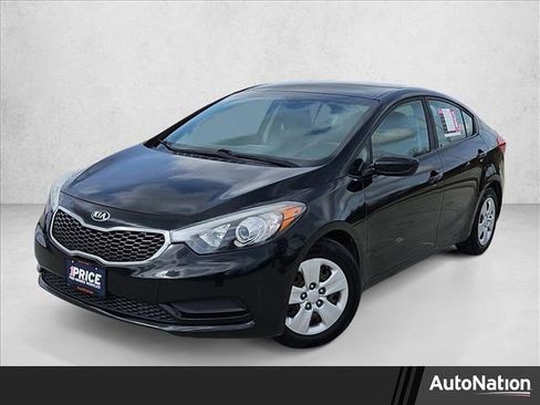 Used 2016 Kia Forte LX image 1