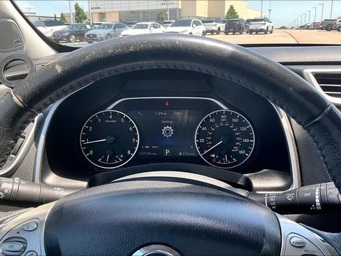 Used 2016 Nissan Murano Platinum FWD image 20