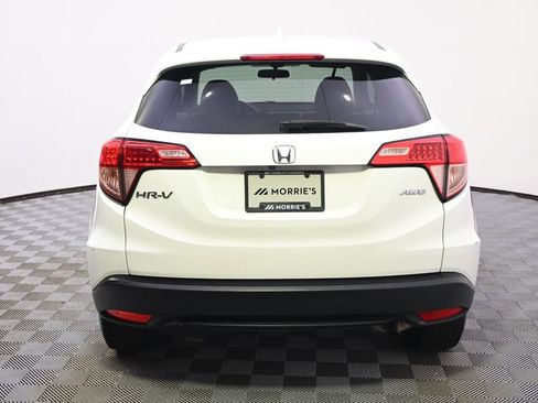 Used 2018 Honda HR-V EX image 4