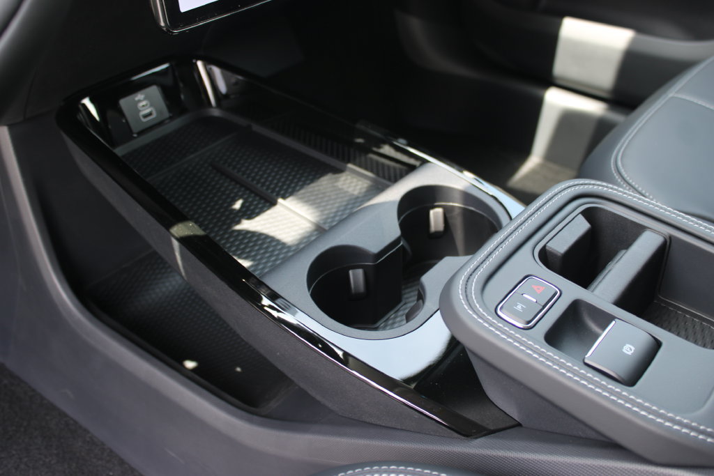 New 2026 Ford Mustang Mach-E Select RWD image 5