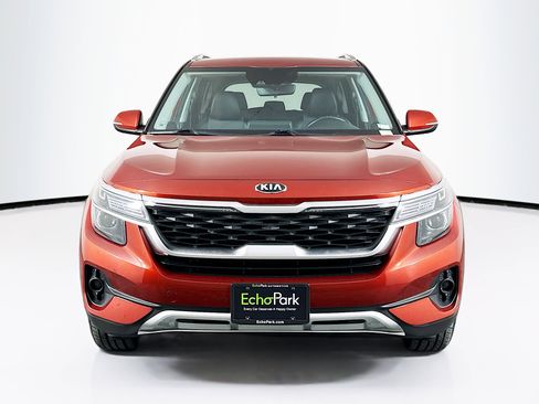 Used 2021 Kia Seltos S FWD image 2