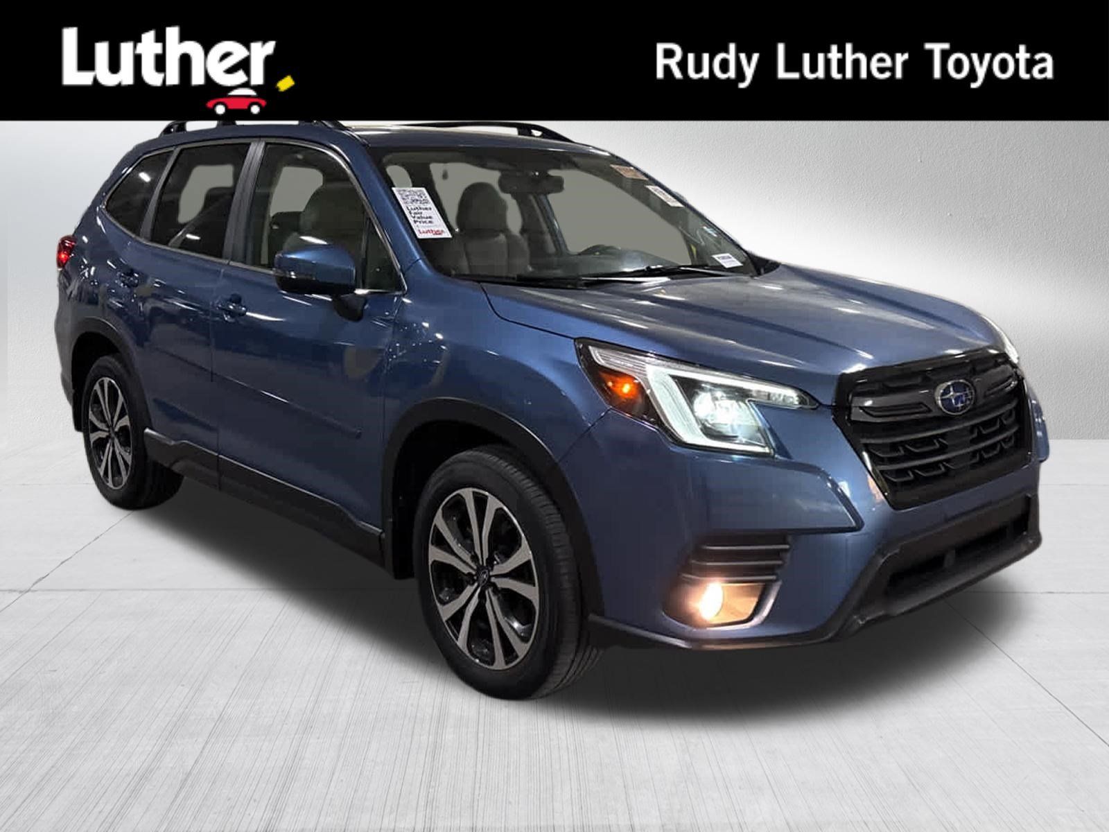Used 2022 Subaru Forester Limited AWD/4WD image 1