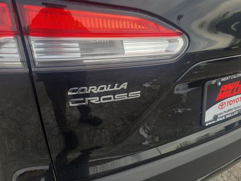 Used 2023 Toyota Corolla Cross L image 29