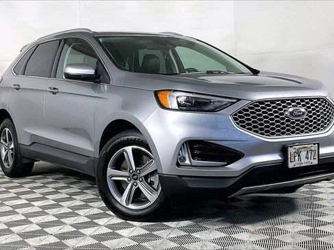 Used 2024 Ford Edge SEL w/ Convenience Package image 12