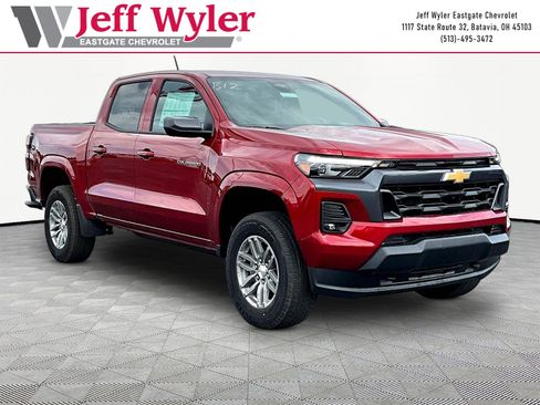 New 2026 Chevrolet Colorado LT w/ LT Convenience Package AWD/4WD image 3
