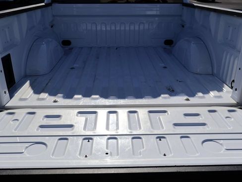 Used 2023 Ford F150 Lariat AWD/4WD image 18