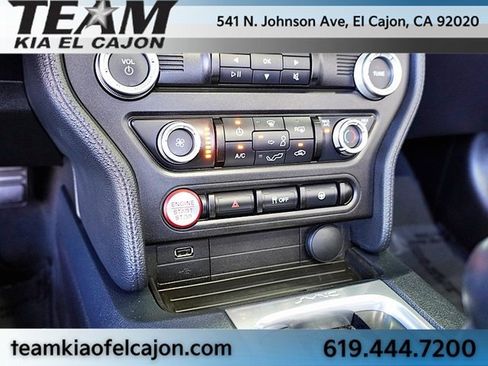 Used 2022 Ford Mustang Convertible image 27