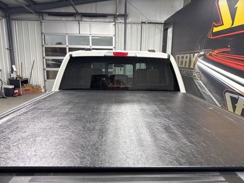 Used 2021 Ford F150 Lariat w/ Equipment Group 501A Mid image 19