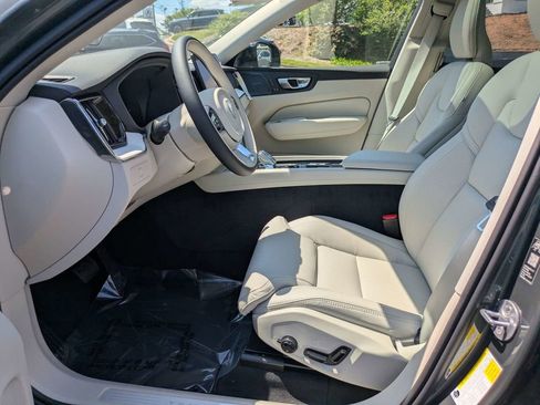 New 2026 Volvo XC60 B5 Ultra w/ Protection Package Premier image 23