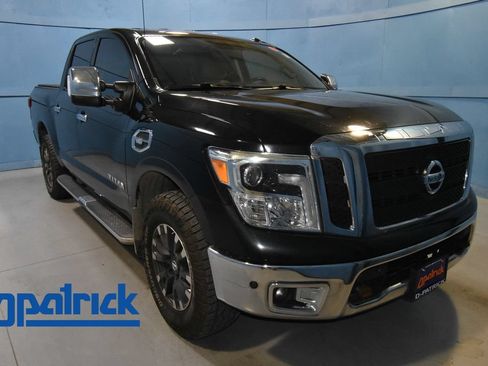 Used 2017 Nissan Titan SL w/ Off-Road Package AWD/4WD image 1
