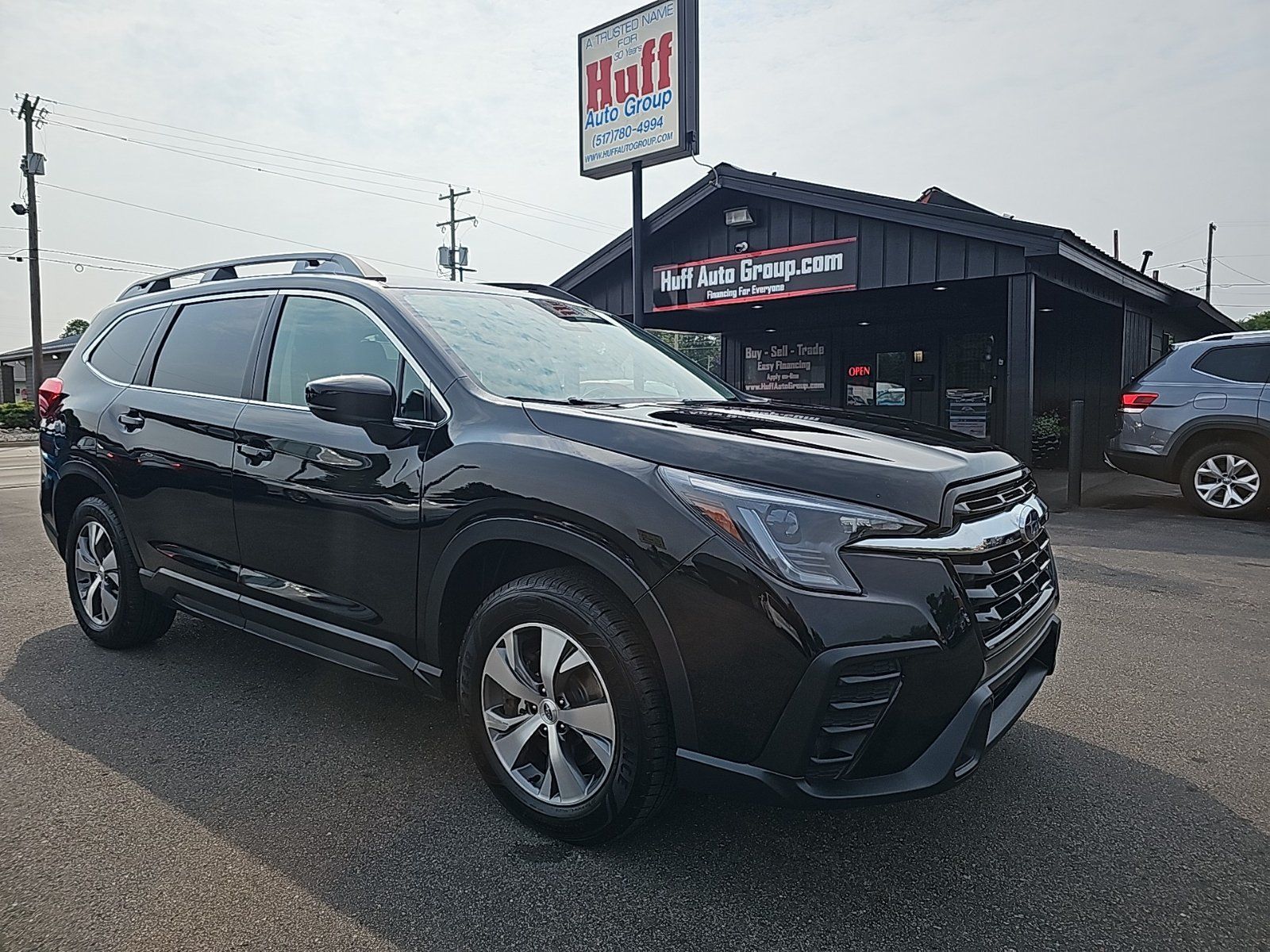 Used 2024 Subaru Ascent Premium AWD/4WD image 1