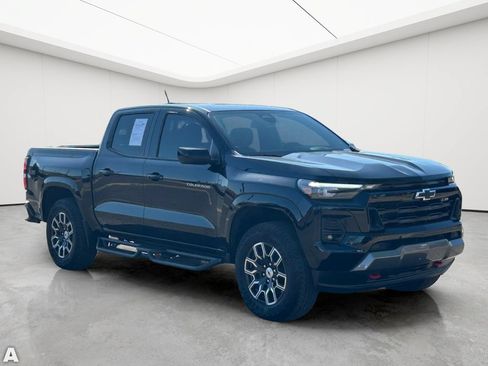 Used 2025 Chevrolet Colorado Z71 w/ Z71 Convenience Package 2 AWD/4WD image 7