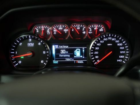 Used 2019 Chevrolet Silverado 1500 LT image 16