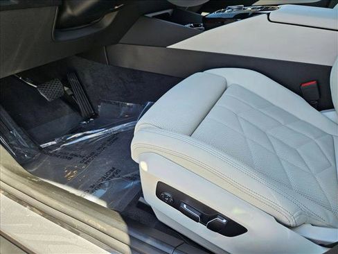 New 2026 BMW 530i RWD image 4