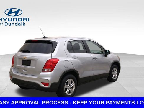 Used 2020 Chevrolet Trax LS w/ Tint and Cruise Package FWD image 2