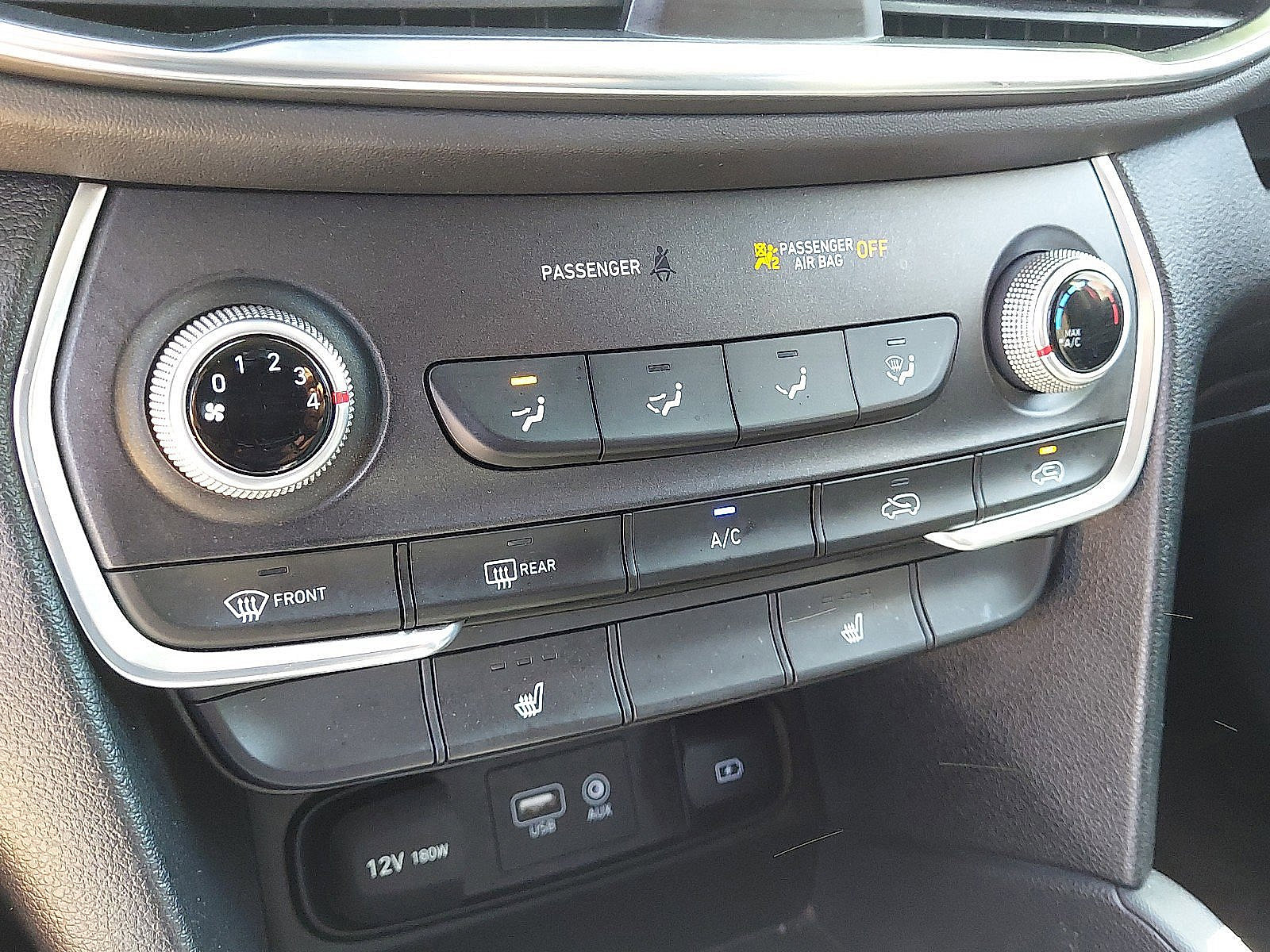 Used 2020 Hyundai Santa Fe SEL AWD/4WD image 14