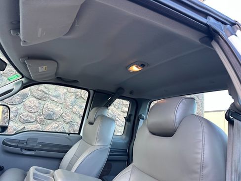 Used 2003 Ford F250 4x4 SuperCab Super Duty image 17