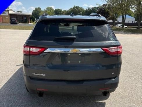 Used 2021 Chevrolet Traverse LT FWD image 5