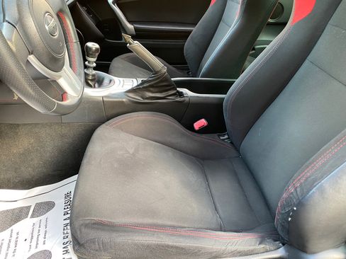 Used 2016 Scion FR-S image 27