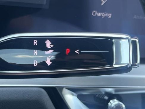 New 2026 Cadillac Lyriq Sport image 18