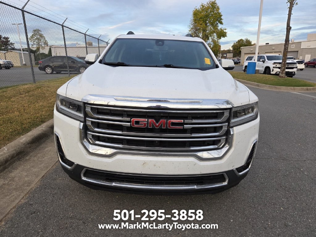 Used 2023 GMC Acadia SLT FWD image 2