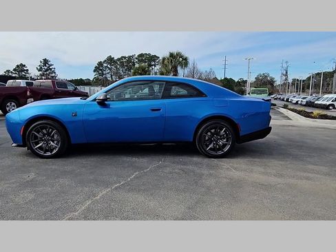 New 2026 Dodge Charger Scat Pack w/ Blacktop Package AWD/4WD image 25