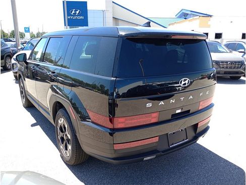 Used 2024 Hyundai Santa Fe SE image 5
