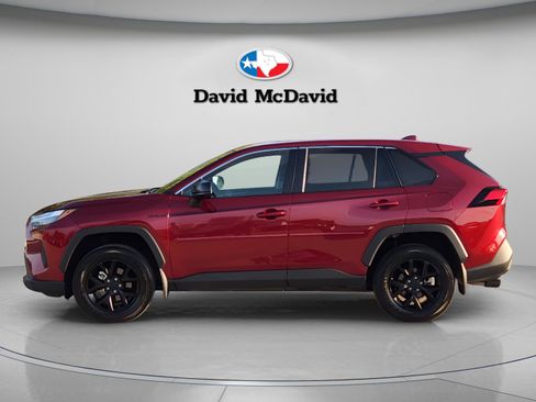 Used 2025 Toyota RAV4 LE image 2