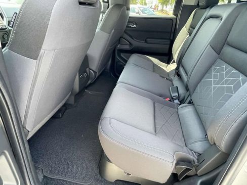 New 2026 Nissan Frontier SV w/ SV Convenience Package image 10