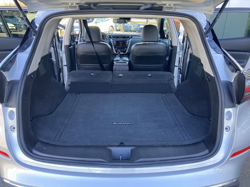 Used 2023 Nissan Murano SV image 9