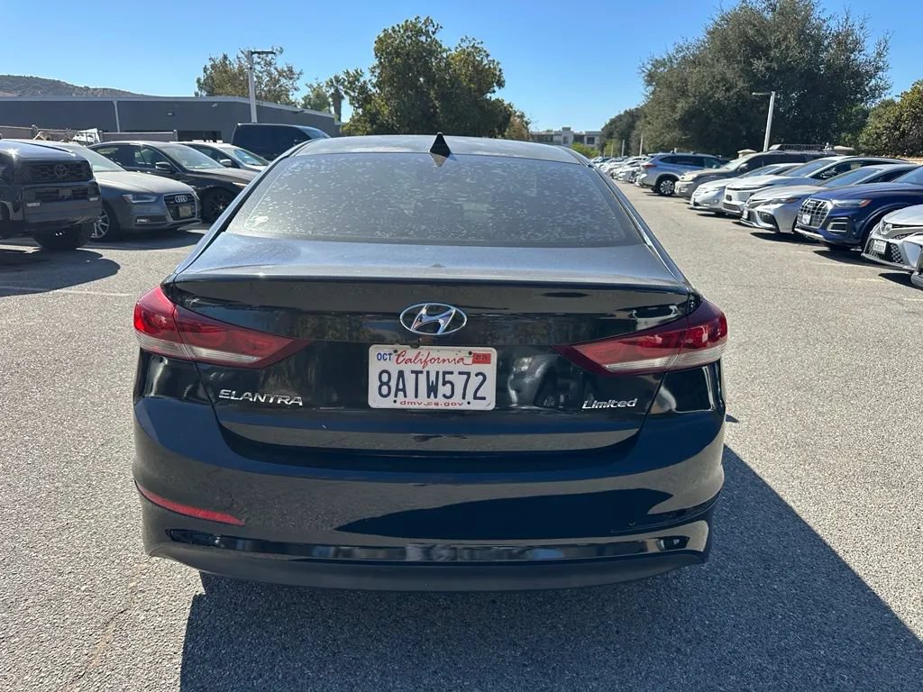 Used 2017 Hyundai Elantra Limited w/ Limited Ultimate Package 05 FWD image 3