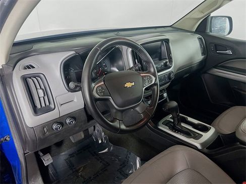 Used 2018 Chevrolet Colorado LT w/ LT Convenience Package image 10