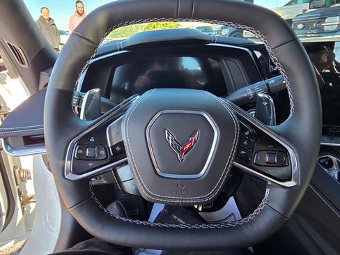 Used 2025 Chevrolet Corvette Stingray Preferred Conv w/ Z51 Performance Package image 15